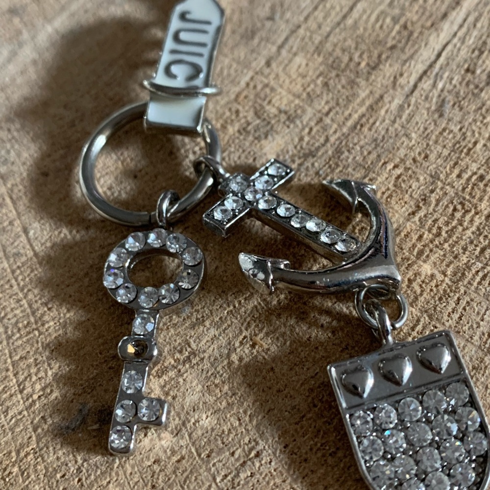 Necklace - Picture 2 of 2